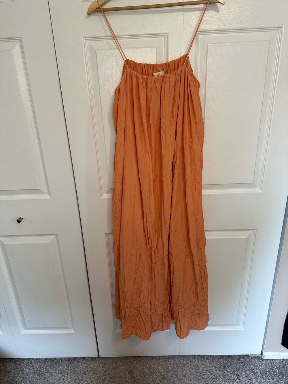 By Together Crinkled Spaghetti Strap Maxi Dress Womens Size Medium Boho Flowy